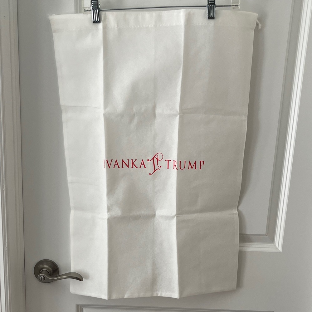 Ivanka Trump Large White Dust Bag with Red Logo 27 x 19.5 NEW